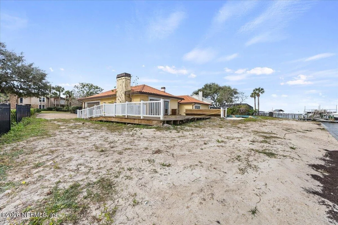 Photo of 5043 MARINERS POINT Drive
