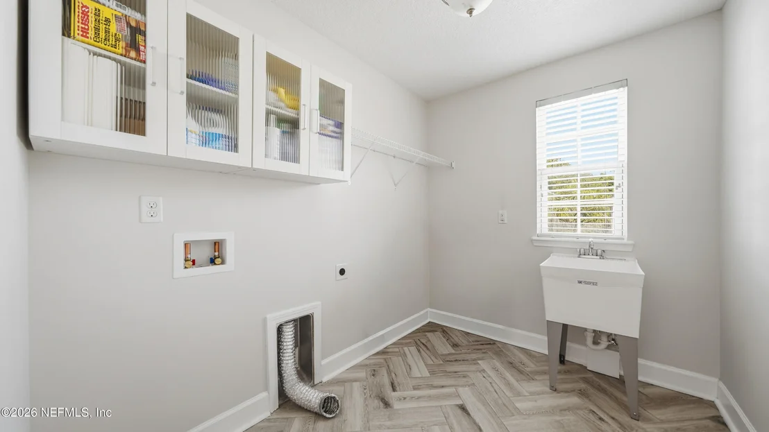 Photo of 4027 GULFSTREAM Drive