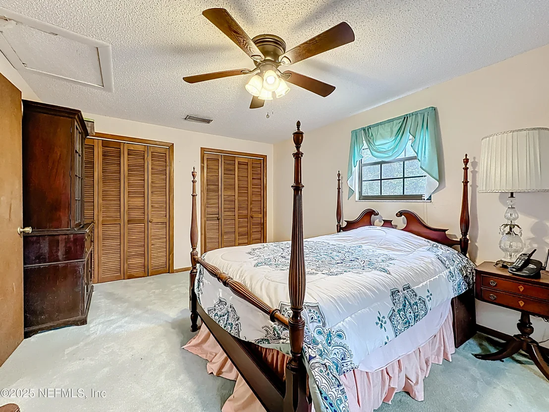 Photo of 35061 KAREN Road