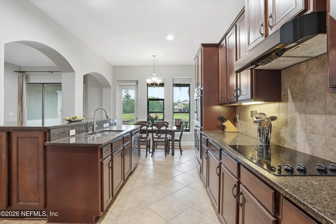 Photo of 218 N SAXXON Road