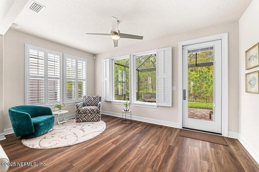 Photo of 11148 TOWN VIEW Drive
