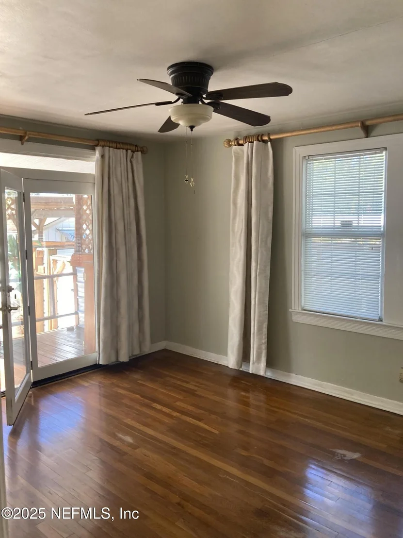 Photo of 1334 MURRAY Drive