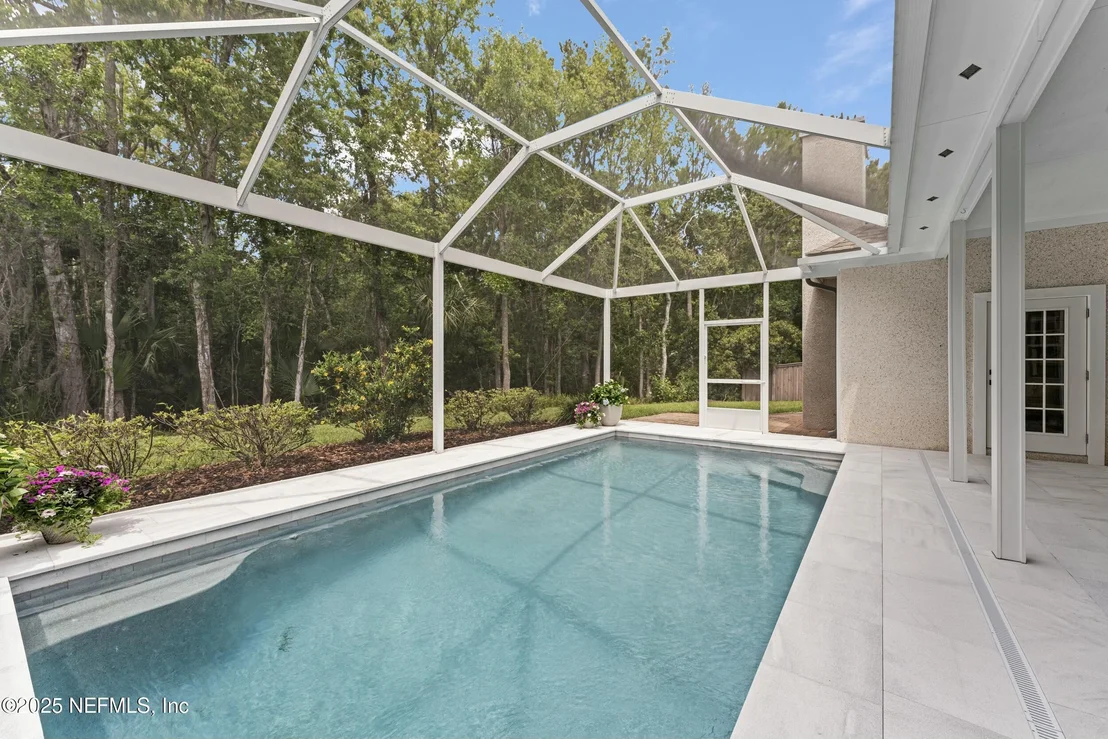 Photo of 140 BEAR PEN Road