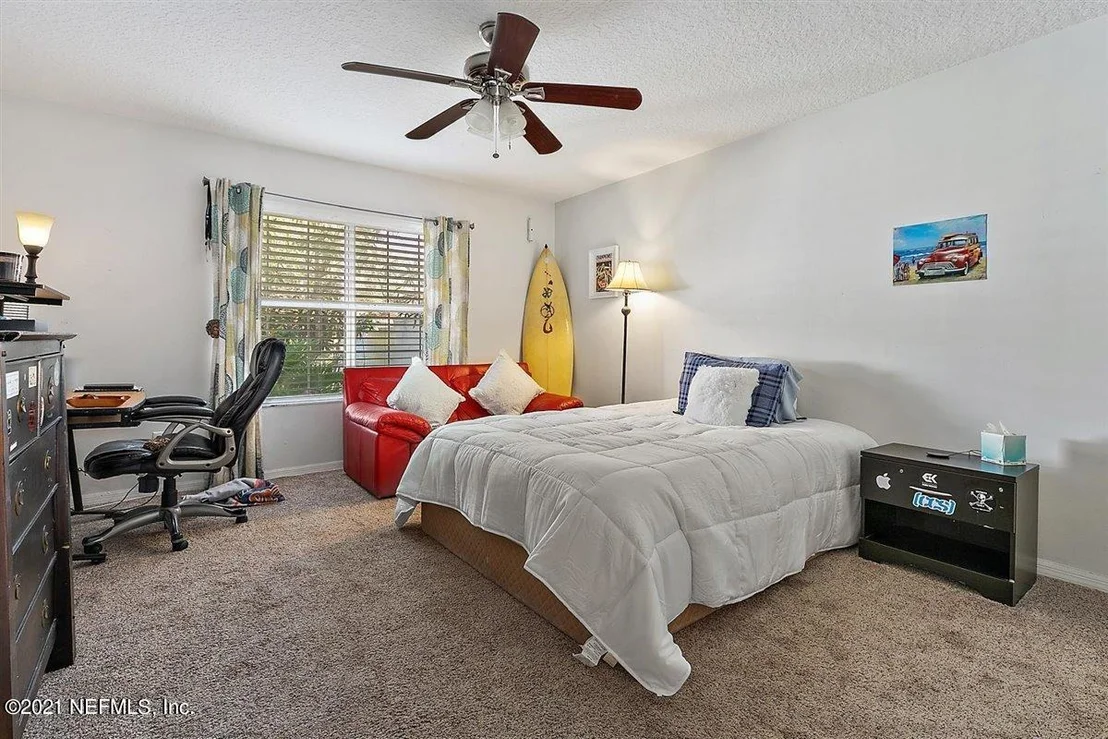 Photo of 304 DOYLE Lane