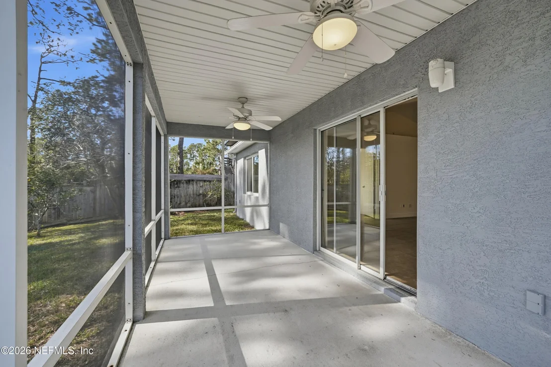 Photo of 305 ISLAND LANDING Drive