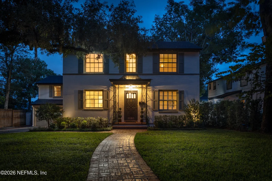 Photo of 3590 HEDRICK Street