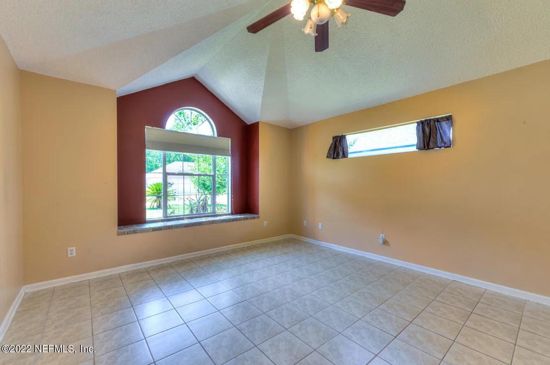 Photo of 1409 SAPLING Drive