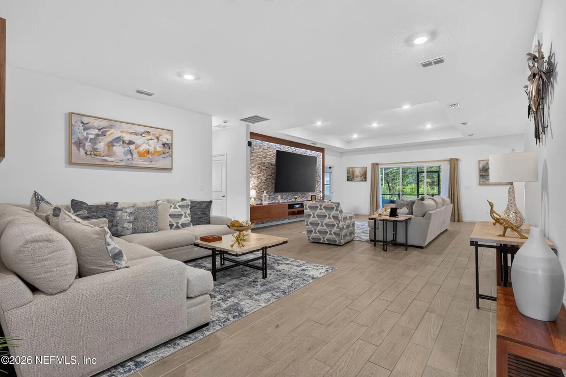 Photo of 1532 LACHLAN Circle