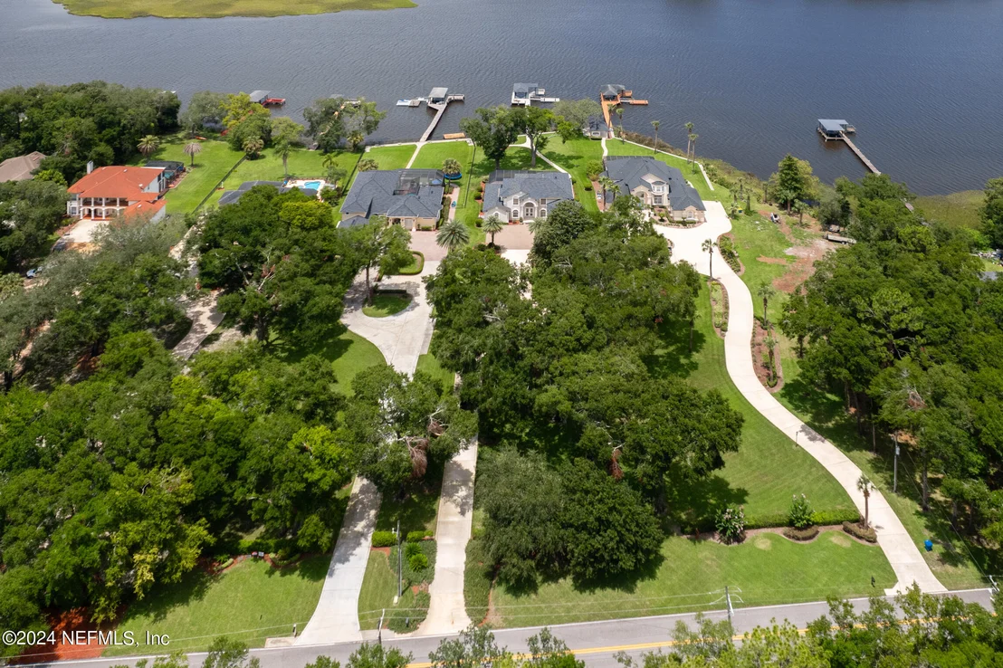 Photo of 1119 CEDAR BAY Road