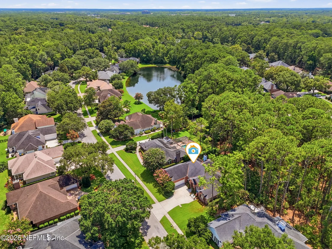 Photo of 8688 ROLLING BROOK Lane