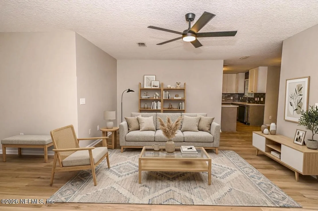 Photo of 6435 RIVER Circle