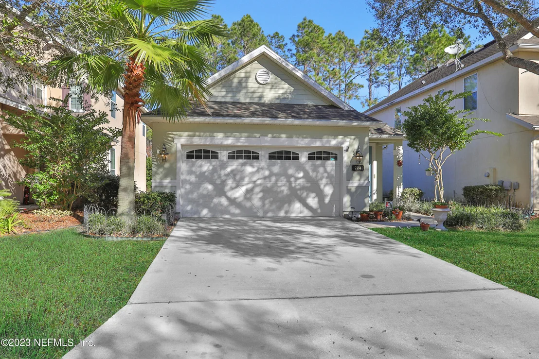 Photo of 724 BRIAR VIEW Drive