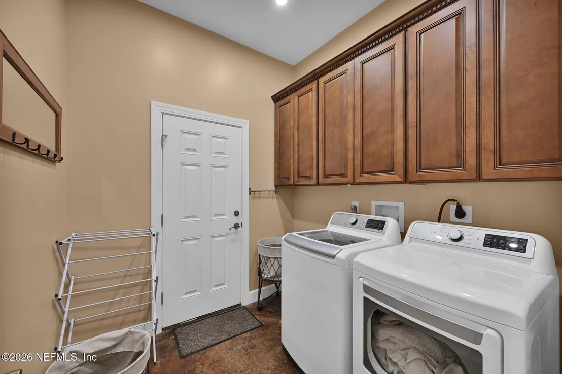Photo of 1014 FRUIT COVE Road