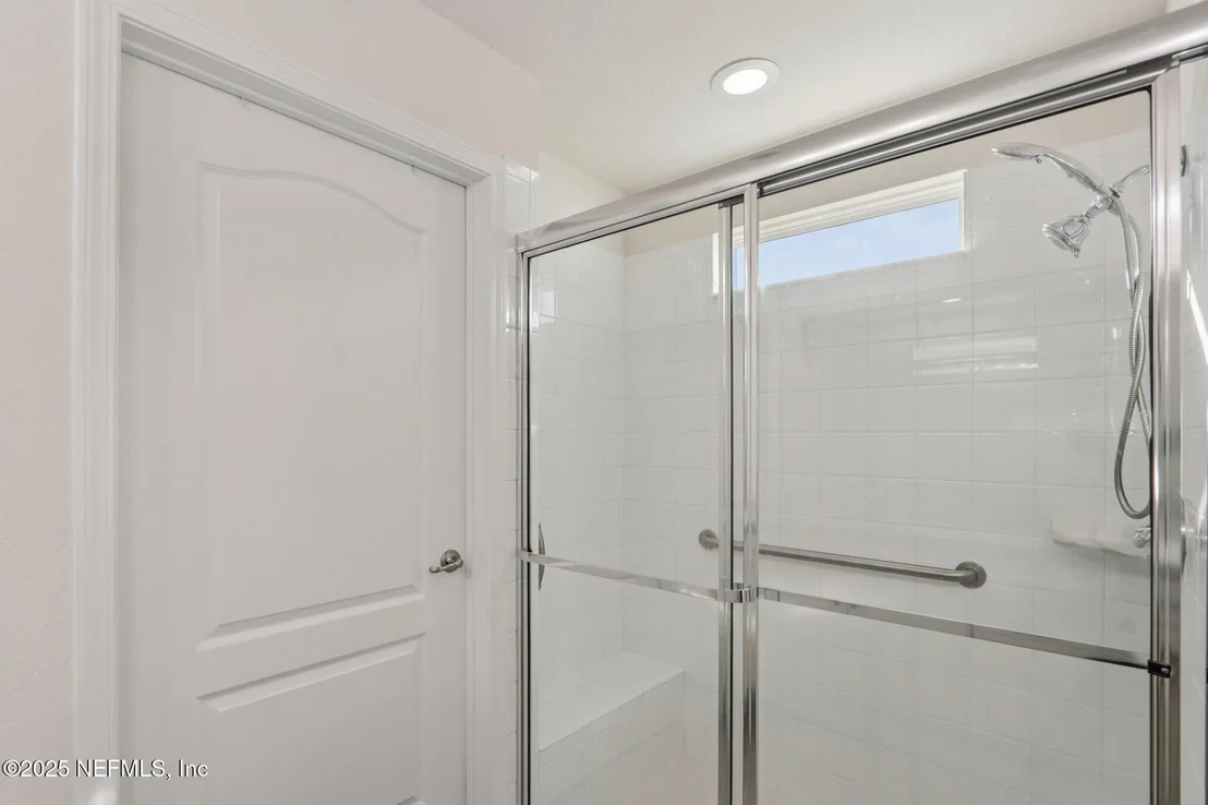 Photo of 4100 SPRING CREEK Lane