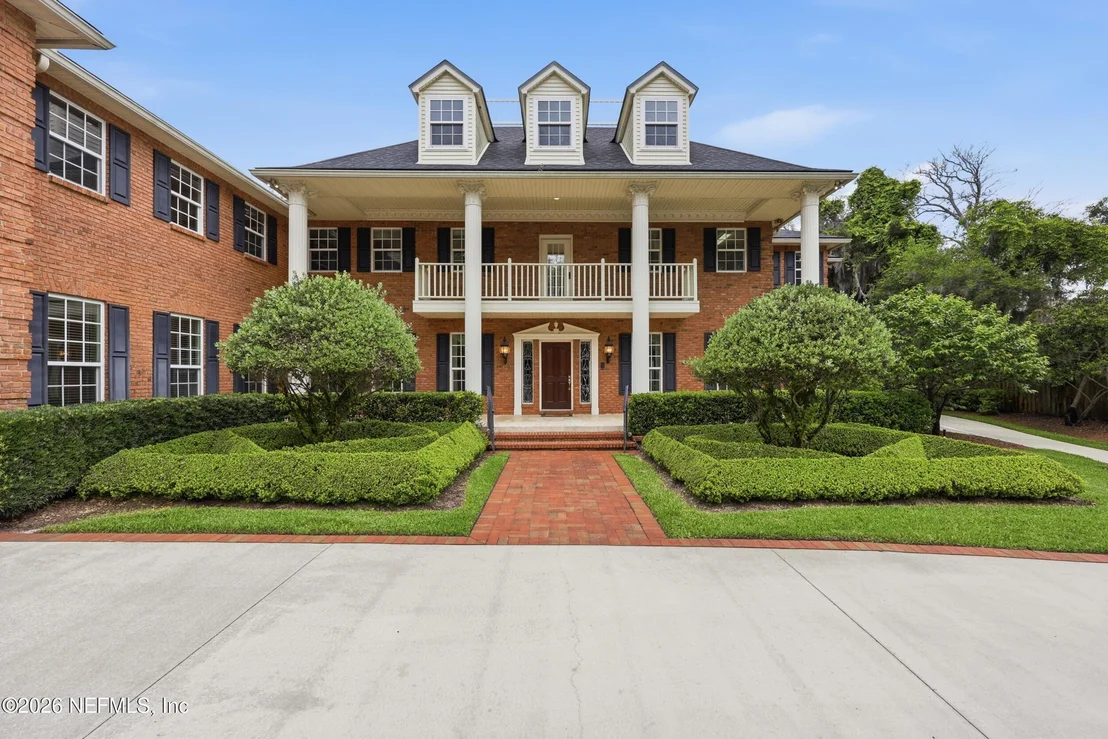 Photo of 2957 FOREST Circle