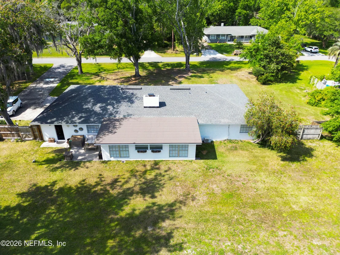 Photo of 332 WHISPERING WOODS Drive