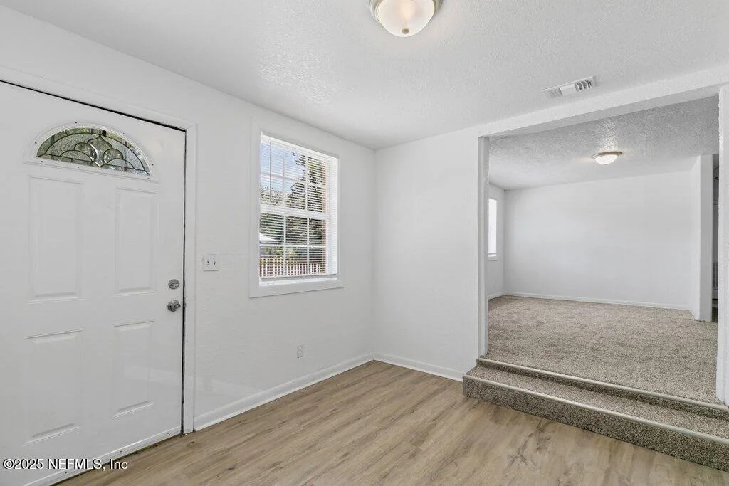 Photo of 2864 LEONID Road
