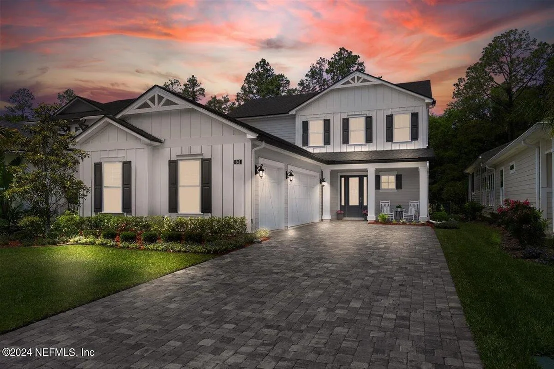 Photo of 342 PARKBLUFF Circle