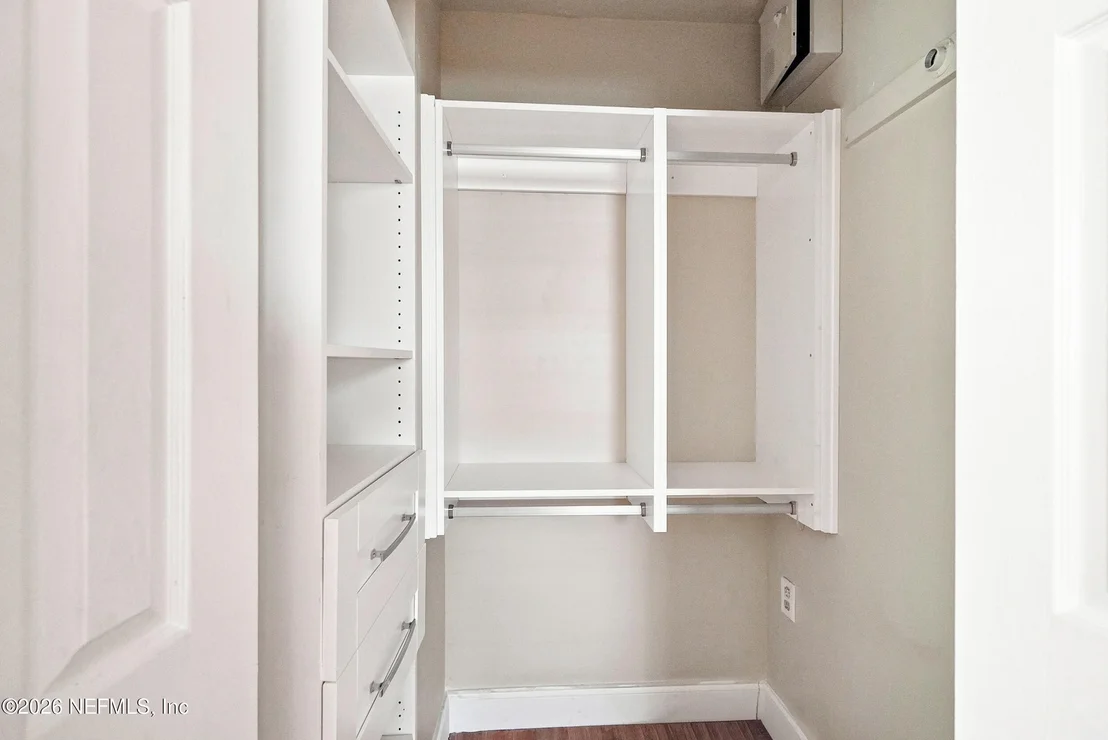 Photo of 11948 AARON Road