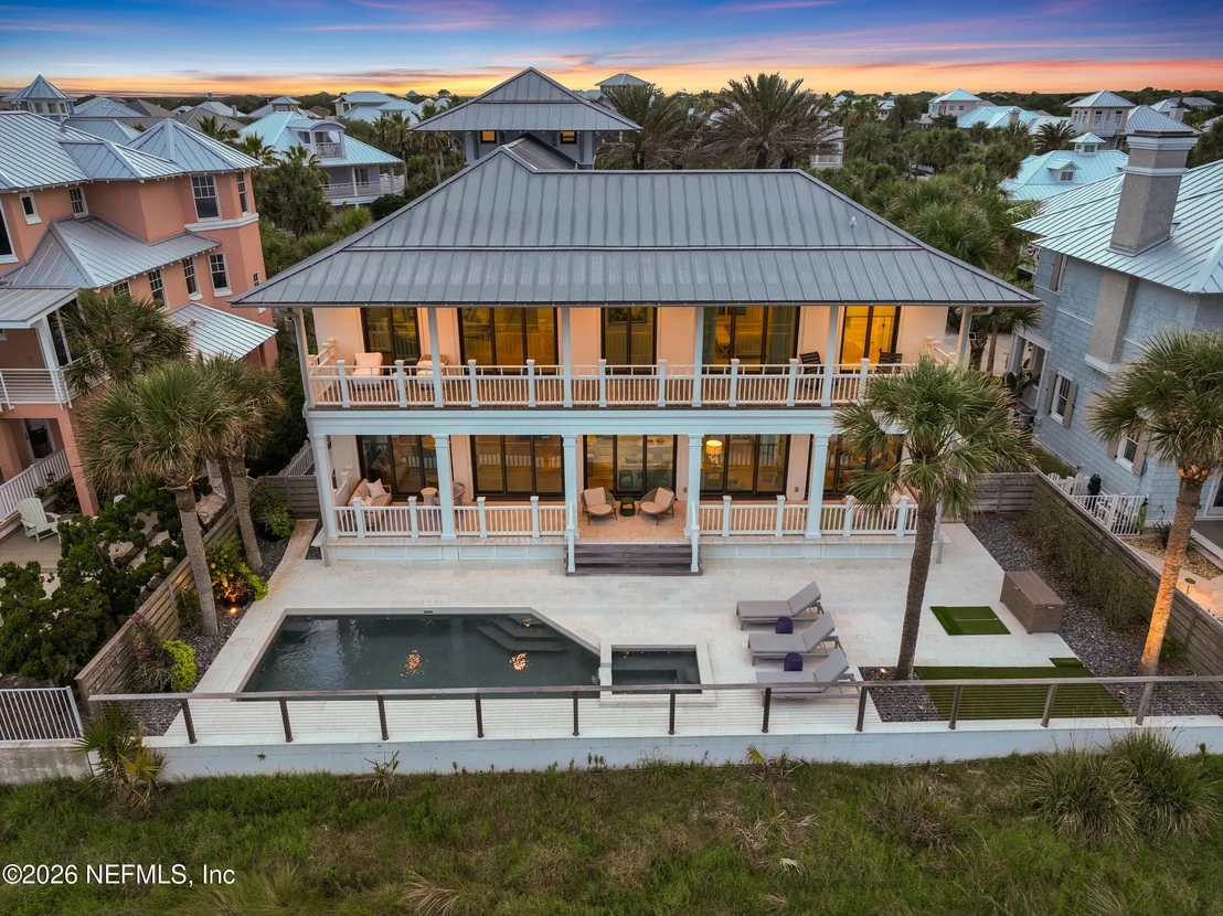 Photo of 688 OCEAN PALM Way