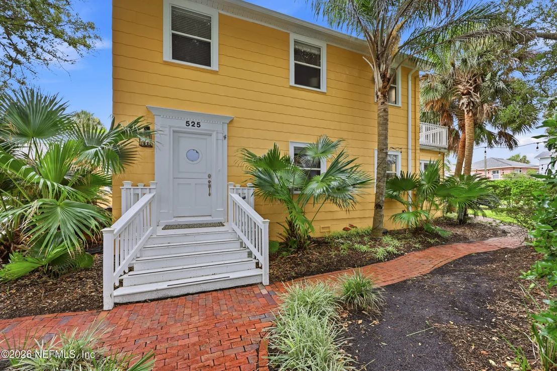 Photo of 525 2ND Street