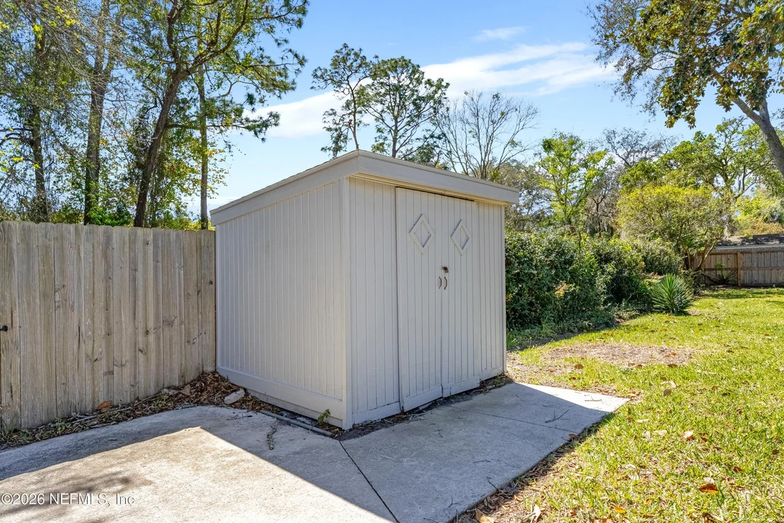 Photo of 1618 BRISTOL Place