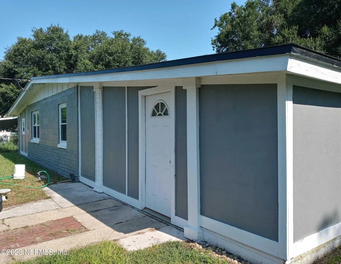 Photo of 5303 PENN Circle