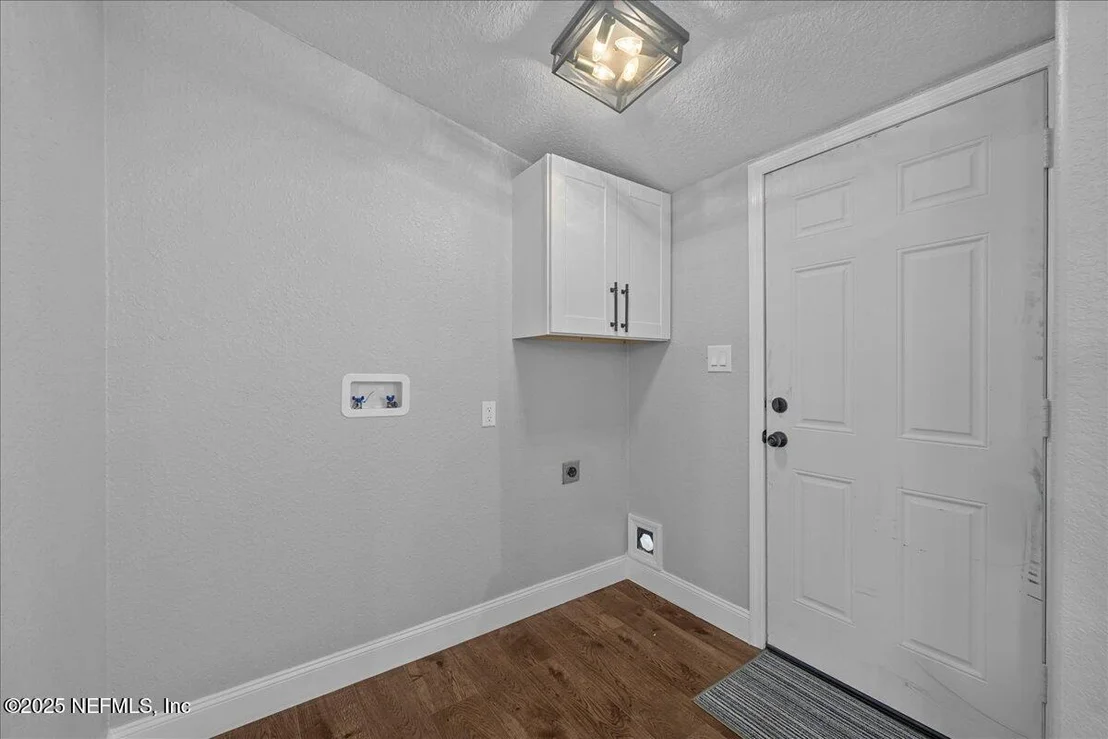 Photo of 146 CROSBY Road