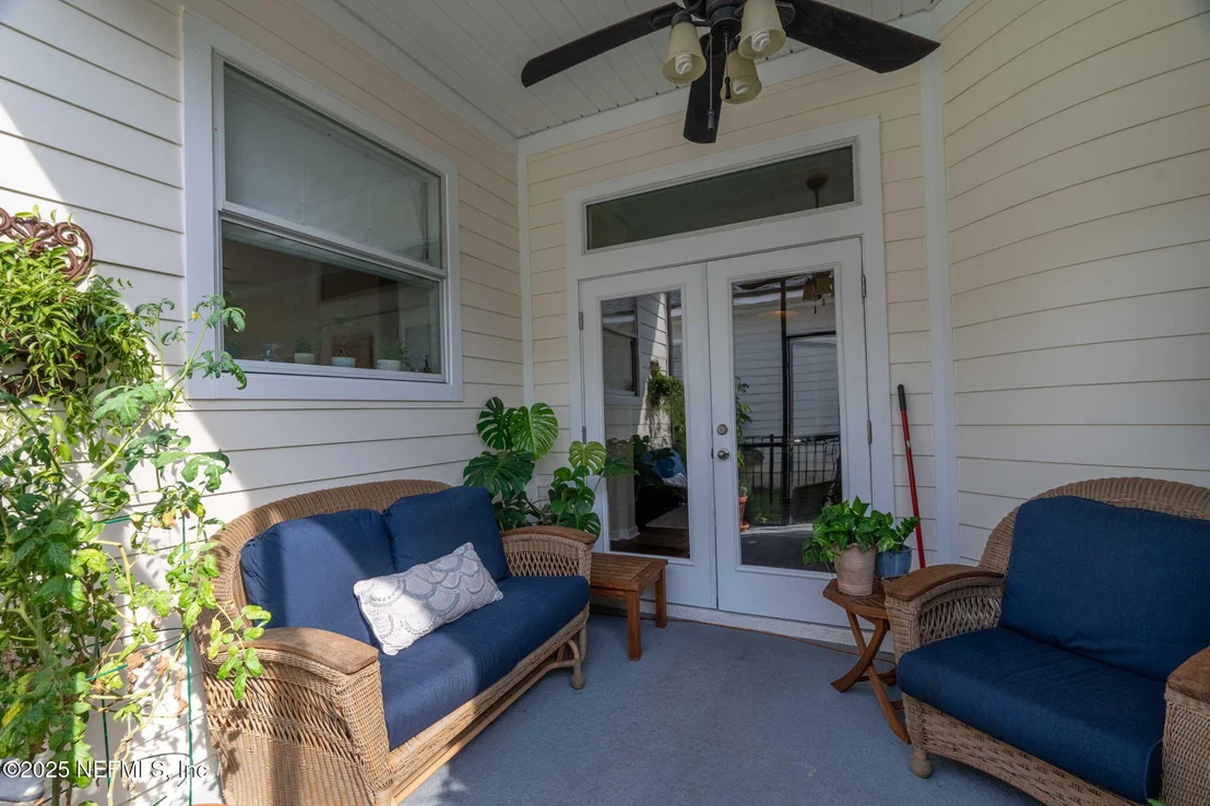 Photo of 1169 OVERDALE Road