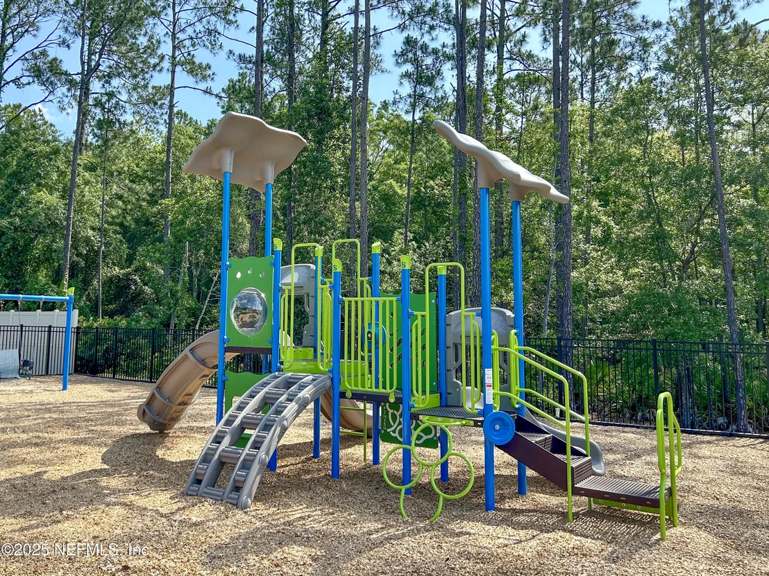Photo of 473 MIROMAR LAKE Drive