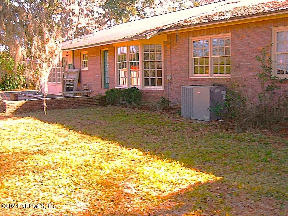 Photo of 1113 FIELDCREST Road