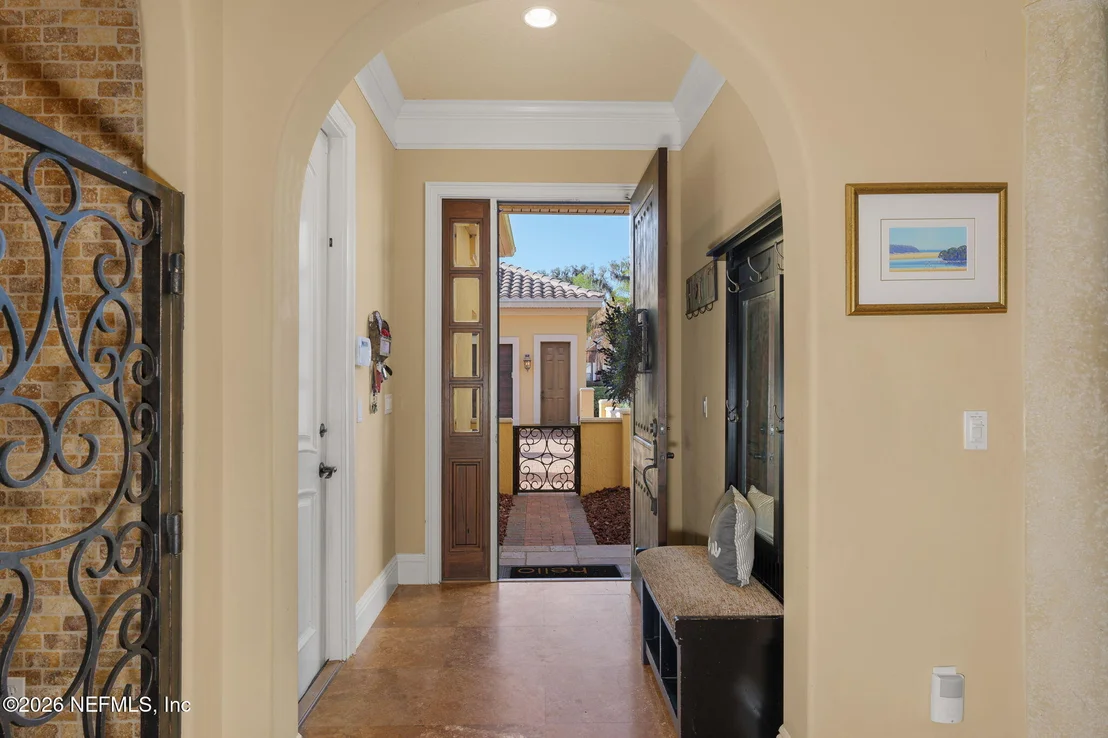 Photo of 1615 SILVER LEAF Way