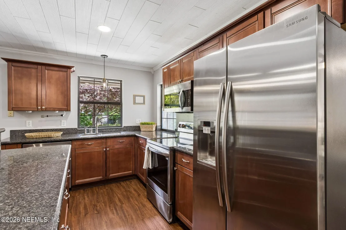 Photo of 12977 SILVER OAK Drive