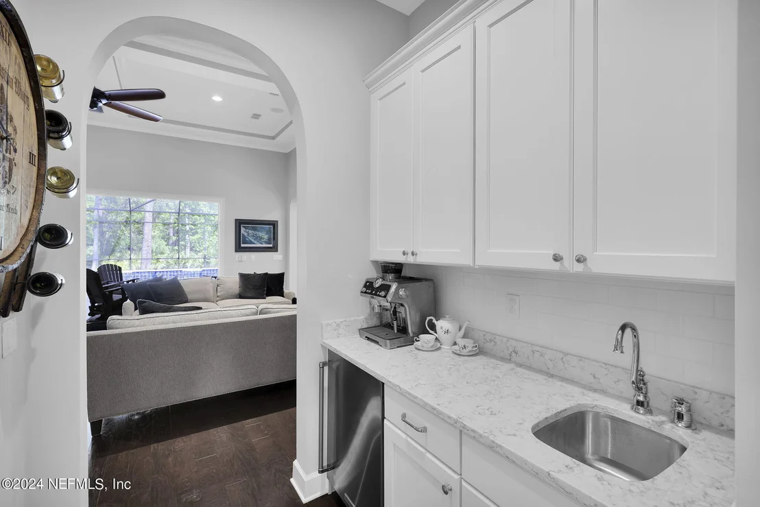 Photo of 249 DEER VALLEY Drive