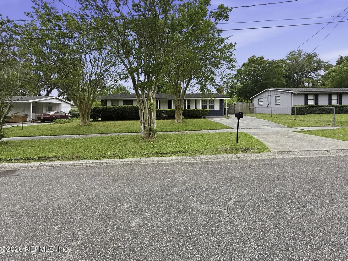 Photo of 7632 HILLSIDE Drive