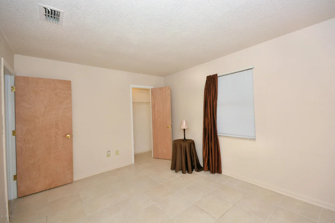 Photo of 13621 PICARSA Drive