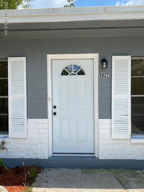 Photo of 5827 HILLMAN Drive