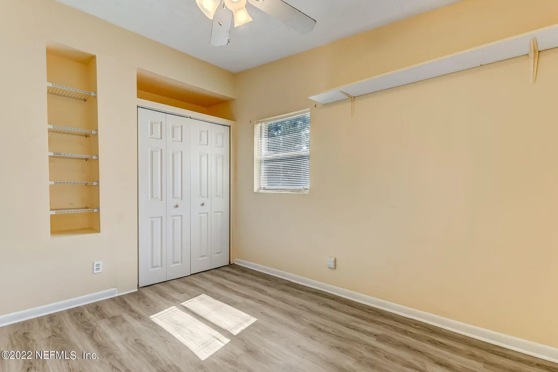 Photo of 2534 LEONID Road