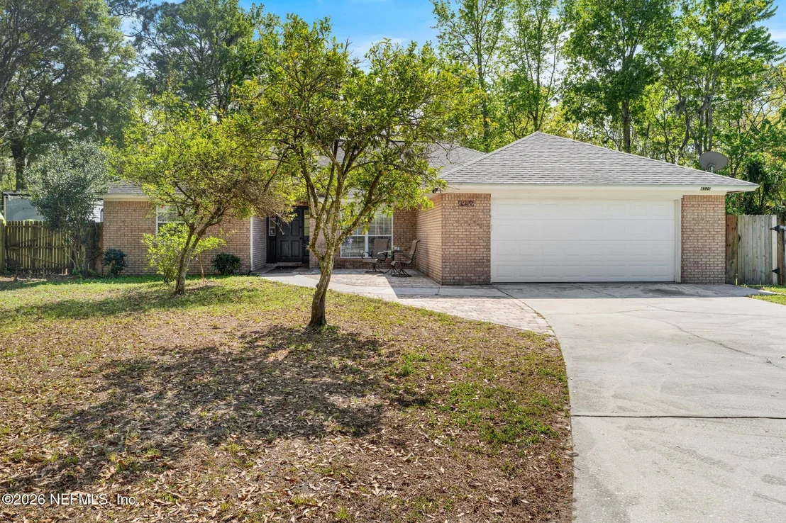 Photo of 4325 APPLE TREE Place