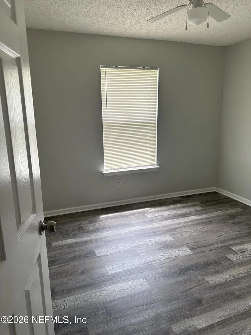 Photo of 1610 NORTHGLEN Circle