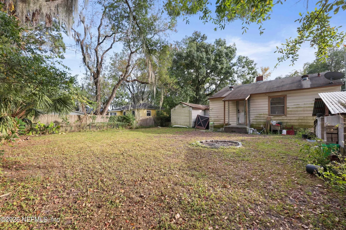 Photo of 3527 OLEANDER Street