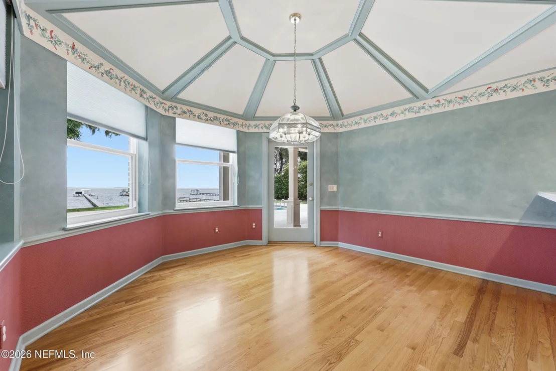 Photo of 2957 FOREST Circle