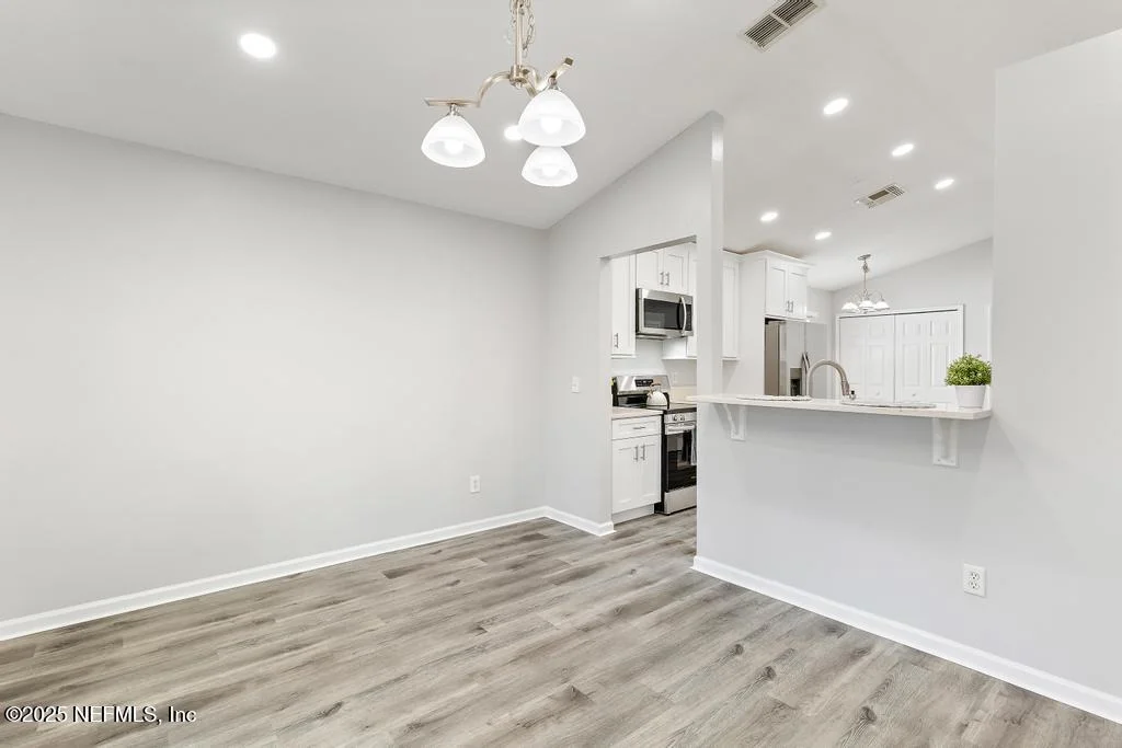 Photo of 953 N LILAC Loop