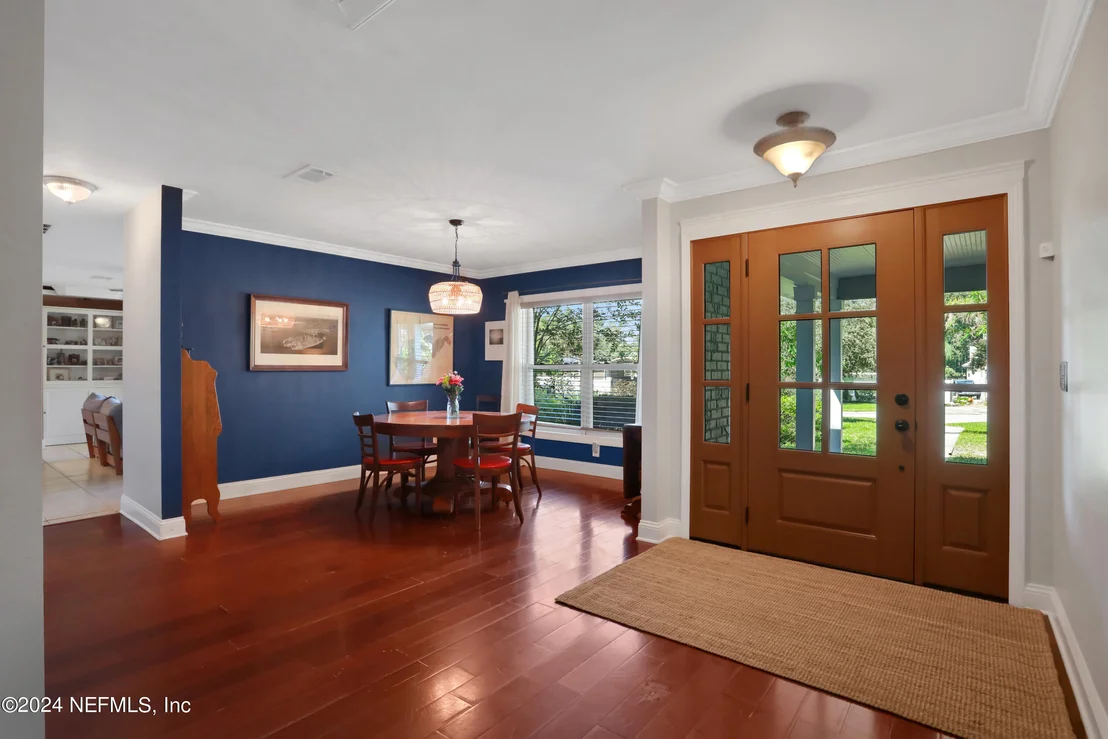 Photo of 6468 RIVER POINT Drive