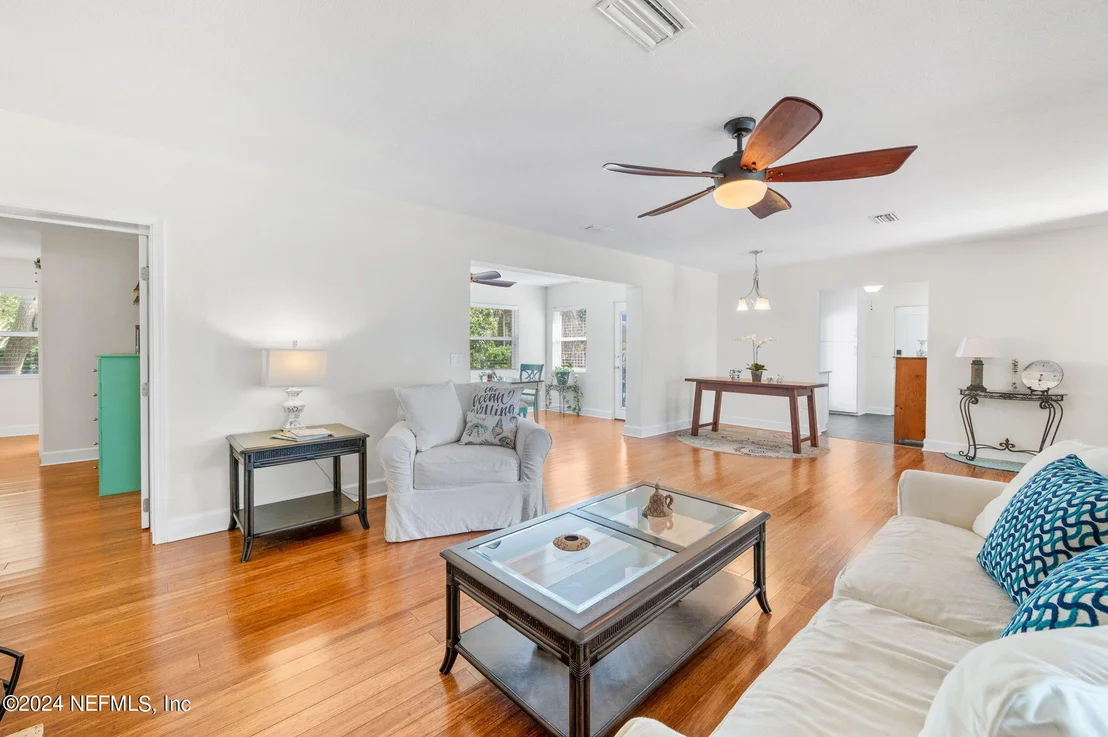 Photo of 6 OGLETHORPE Boulevard