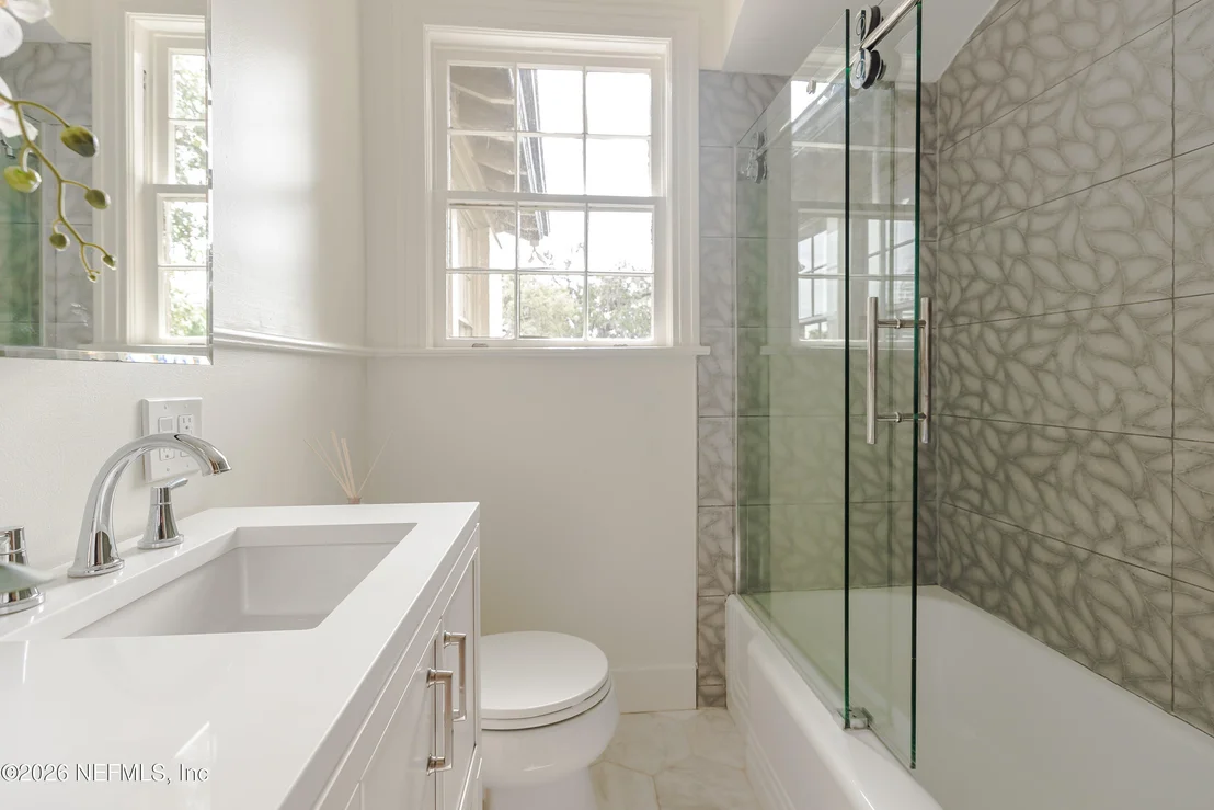 Photo of 3590 HEDRICK Street