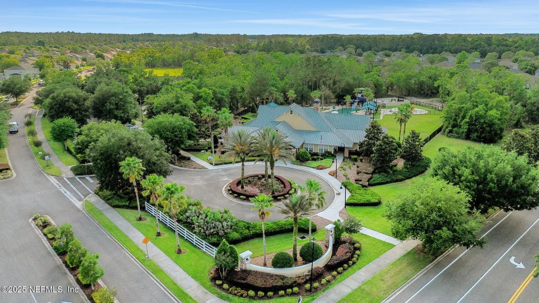 Photo of 4620 PINE LAKE Drive