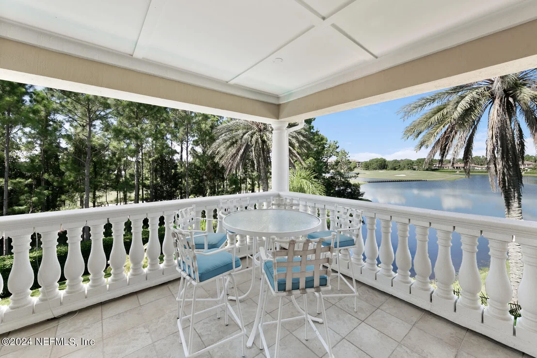 Photo of 752 PROMENADE POINTE Drive