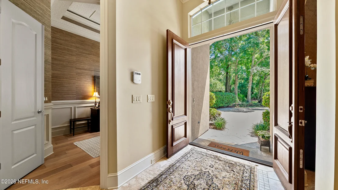Photo of 243 BARONY Drive