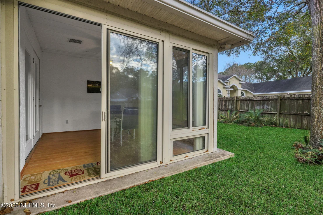 Photo of 12176 MANTLE Drive